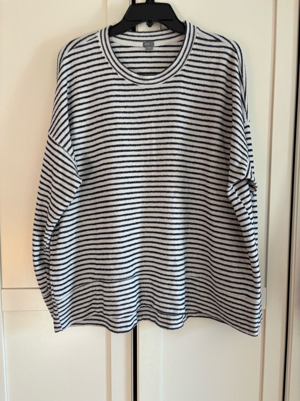 aerie Navy and White Striped Crewneck Sweatshirt